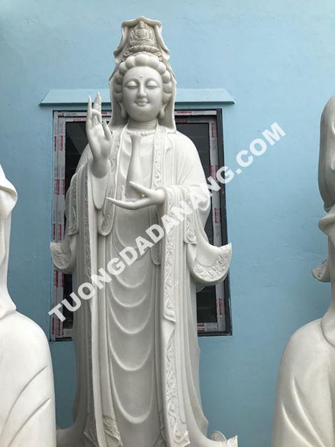 tuong-da-da-nang-quan-am-3m2