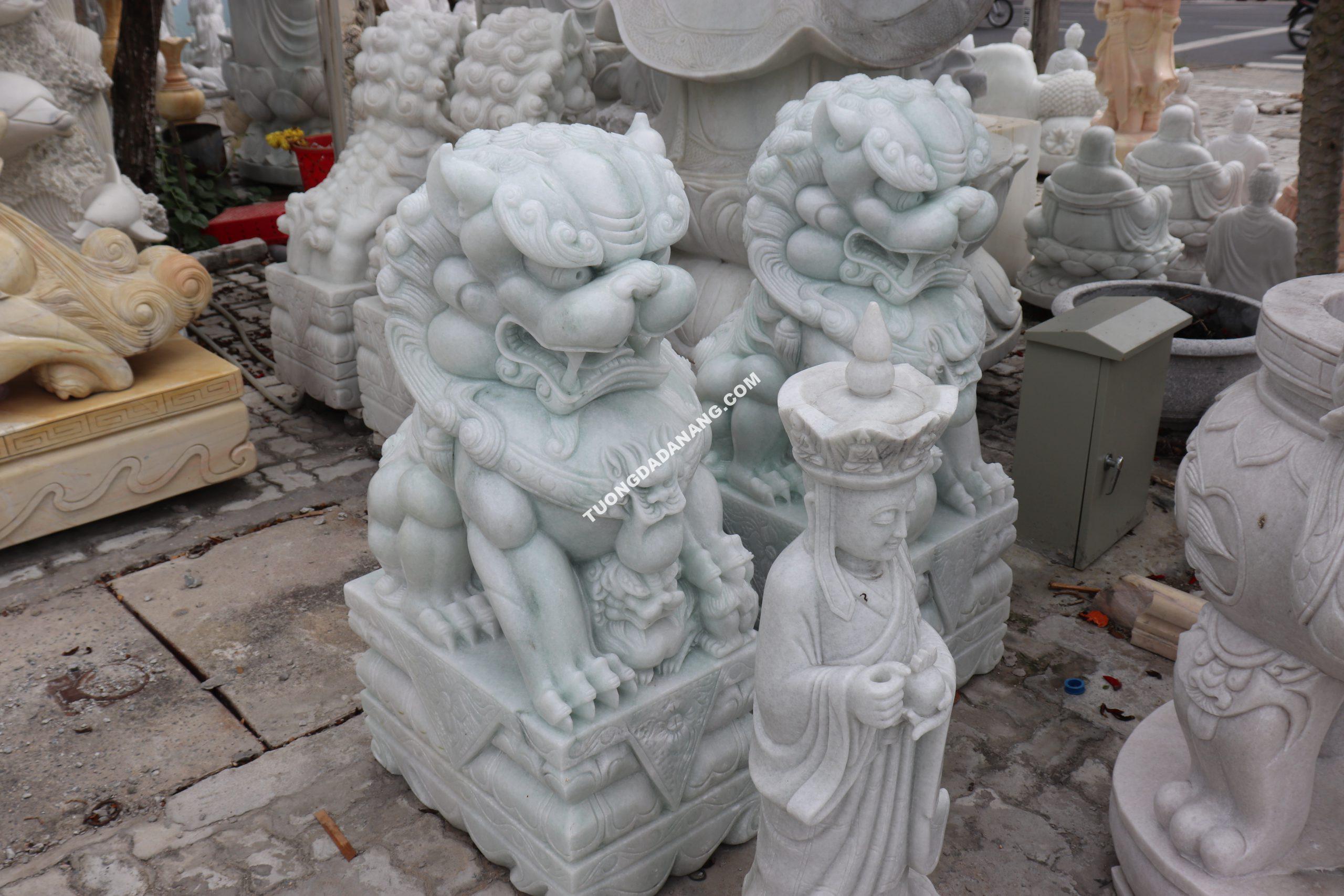 Điêu khắc tượng đá kỳ lân tại Đà Nẵng Điêu khắc tượng đá kỳ lân tại Đà Nẵng