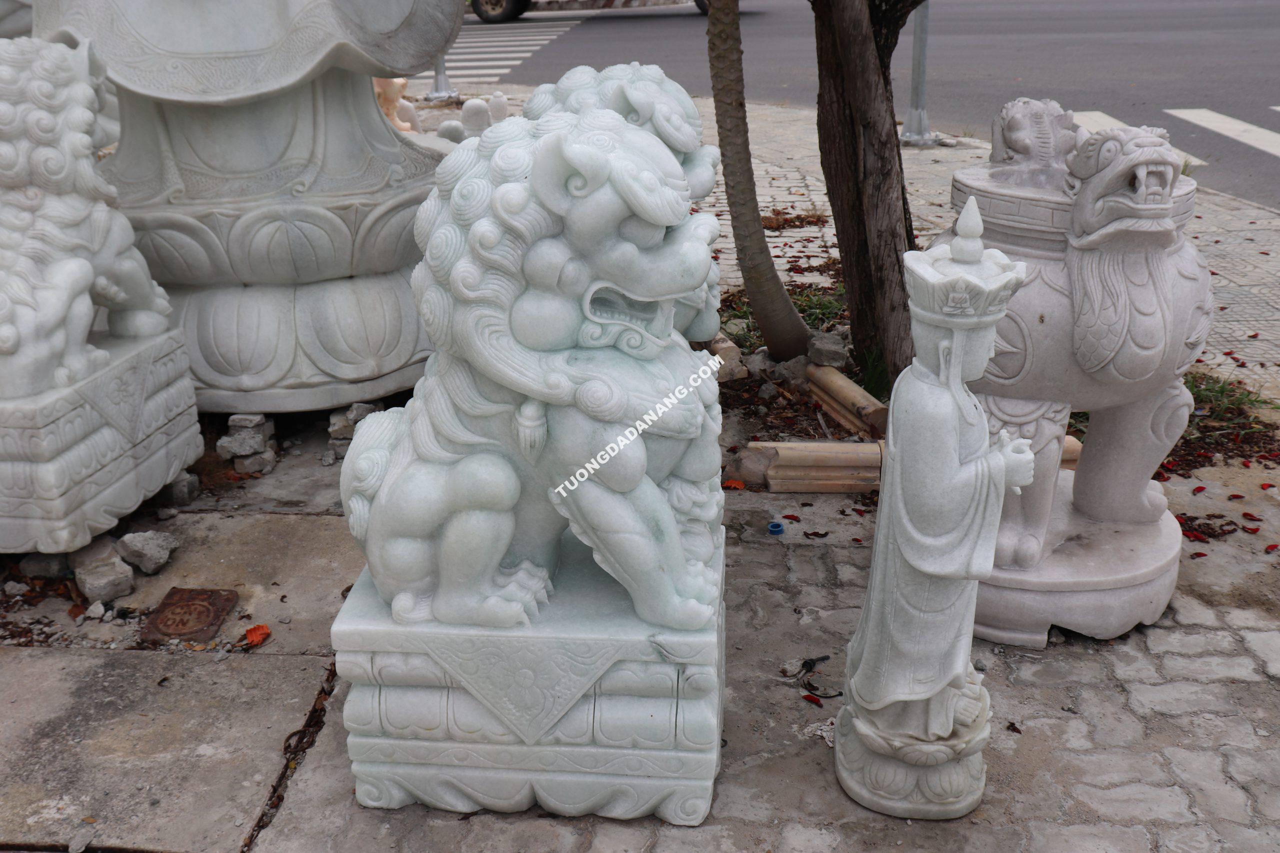 Điêu khắc tượng đá kỳ lân tại Đà Nẵng Điêu khắc tượng đá kỳ lân tại Đà Nẵng